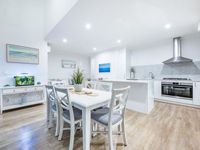 33 Reflection Boulevard, Jindalee WA 6036