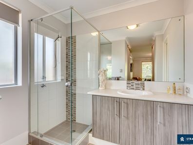 1A Shanks Court, Armadale WA 6112