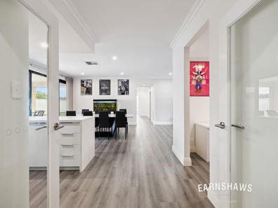 5 Kingia Place, Helena Valley WA 6056