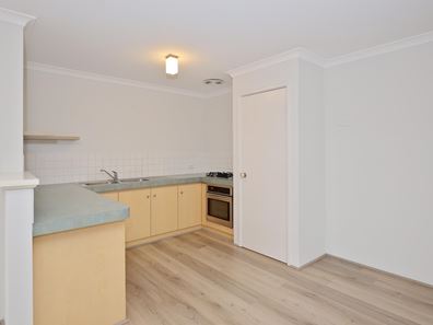 1/28 Holmesdale Road, Woodbridge WA 6056