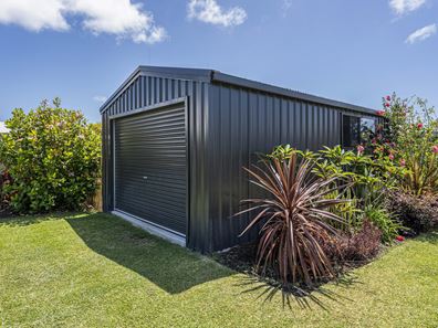 14 Waller Street, Rockingham WA 6168