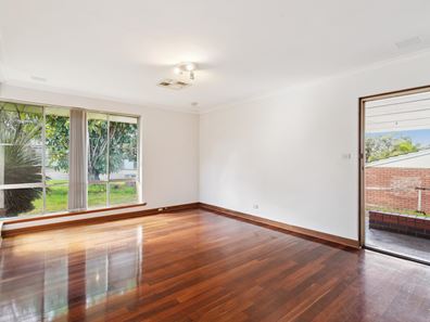 29 Ellersdale Avenue, Warwick WA 6024