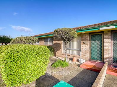 4/2 Moira Road, Collie WA 6225