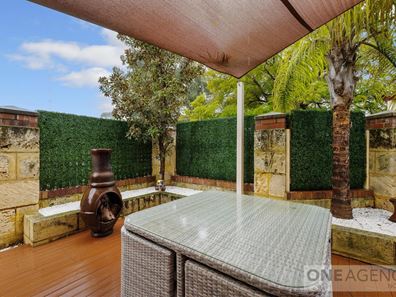 1/11 Waterway Crescent, Ascot WA 6104