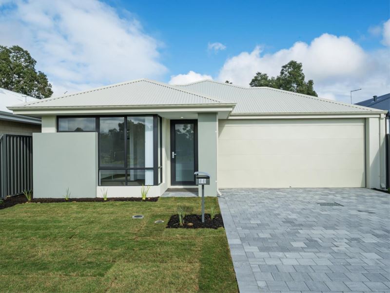 33 Woongan Street, Southern River WA 6110