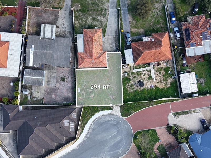 8 Mudlark Close, Langford WA 6147