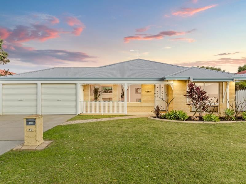 19 Dress Circle, Warnbro WA 6169