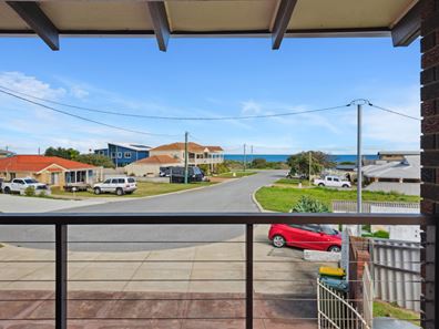 7 Pagoda Place, Madora Bay WA 6210