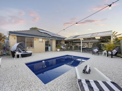 19 Arnside Bend, Waikiki WA 6169