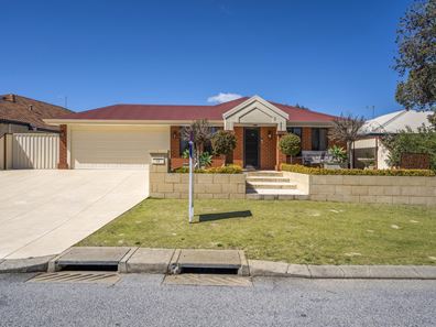 13 Berryessa Parkway, Secret Harbour WA 6173