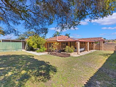 24 Newgate Street, Alexander Heights WA 6064