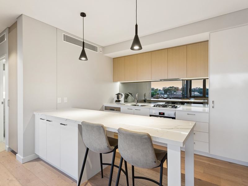 404/20A Henley Street, Como WA 6152