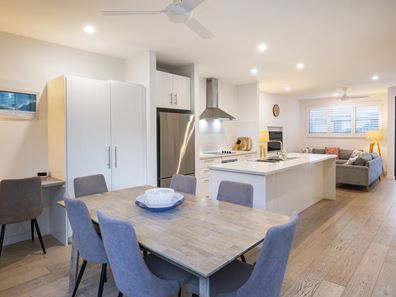 13/6 Dawson Drive, Yallingup WA 6282