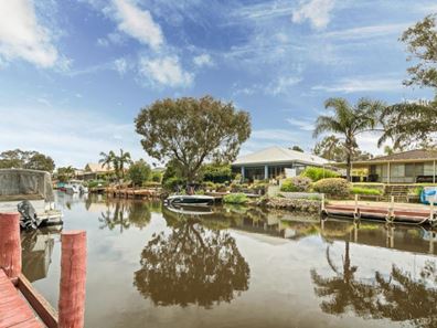 54 South Yunderup Road, South Yunderup WA 6208