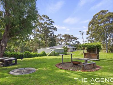 31 Minsterly Road, Ocean Beach WA 6333