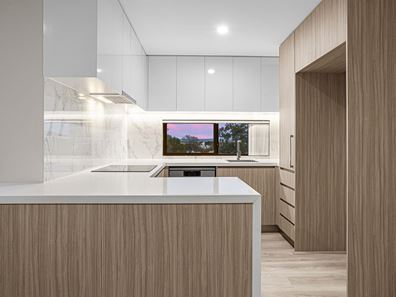 301/21 Kishorn Road, Applecross WA 6153