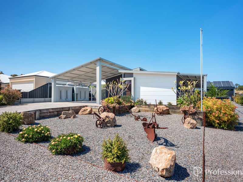 129 Wannerenooka Road, Northampton