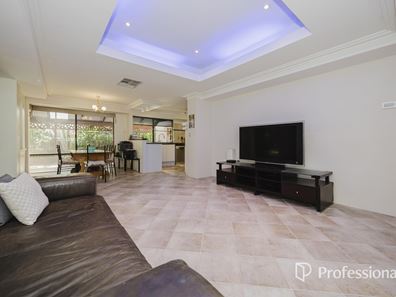 24 Millstream Grove, Ellenbrook WA 6069