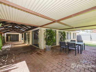 24 Millstream Grove, Ellenbrook WA 6069