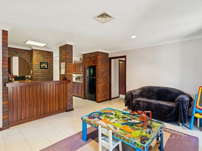 6 Vigors Avenue, Bull Creek WA 6149
