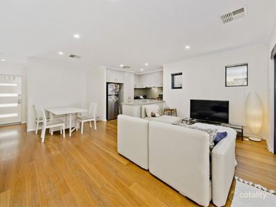 8C Myimbar Way, Nollamara WA 6061