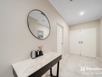 14 Calamocha Way, Piara Waters WA 6112