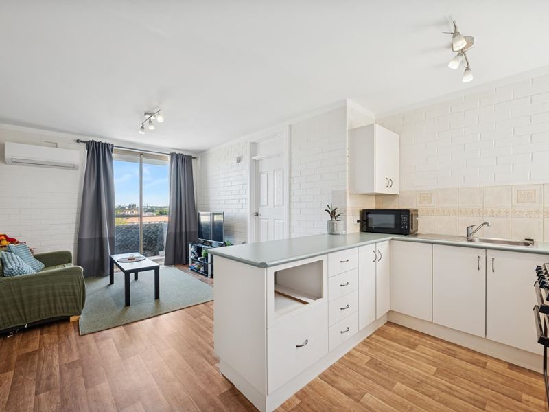 27/53 Leonard Street, Victoria Park