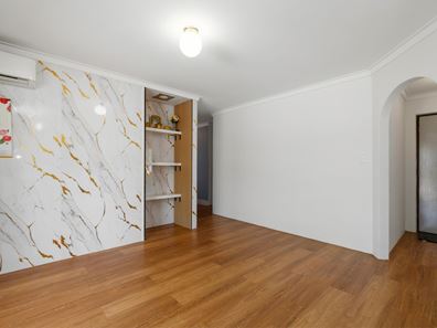 19 Macalister Gardens, Mirrabooka WA 6061