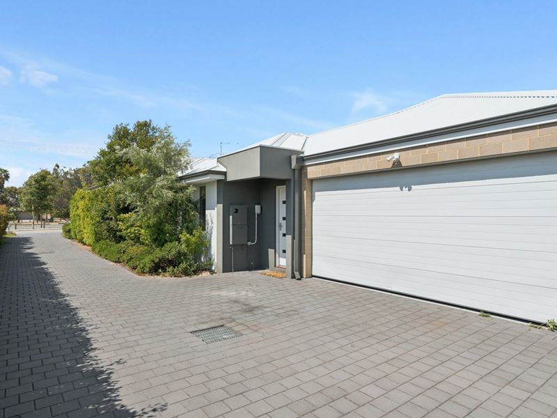 16B Ashcroft Way, Balga WA 6061