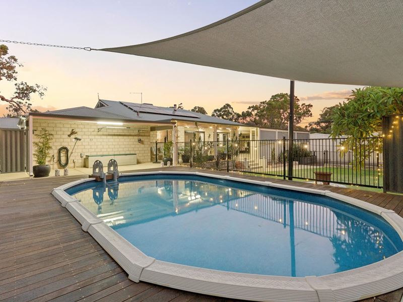 1 Ballagar Road, Byford WA 6122
