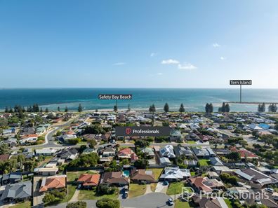 15 Fountain Court, Safety Bay WA 6169