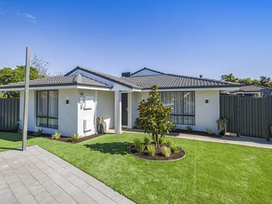 5 Compass Place, Ballajura WA 6066