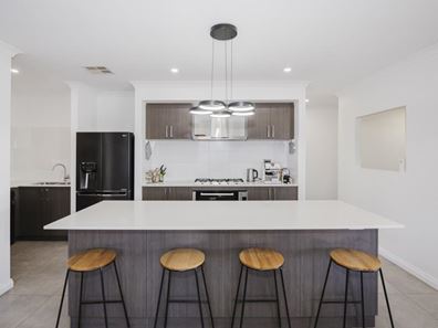 3 Capilano Avenue, Yanchep WA 6035
