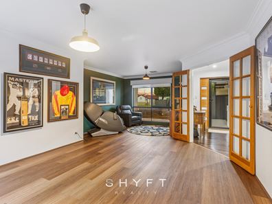 8 Crab  Cove, Mindarie WA 6030