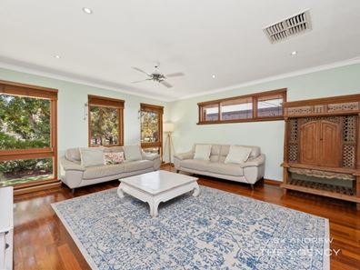 8 Bedwell Crescent, Booragoon WA 6154