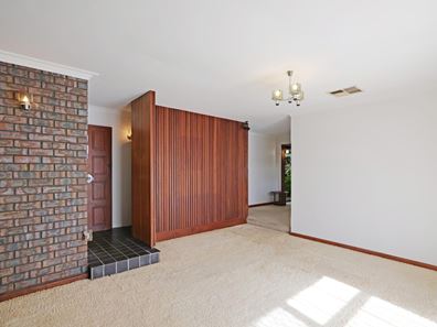 42 Castle Road, Woodlands WA 6018