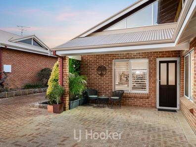 2/79 Norfolk Street, Dunsborough WA 6281