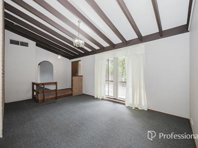 37 Jacaranda Drive, Ballajura WA 6066