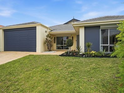 24 Farmaner Parkway, Ellenbrook WA 6069