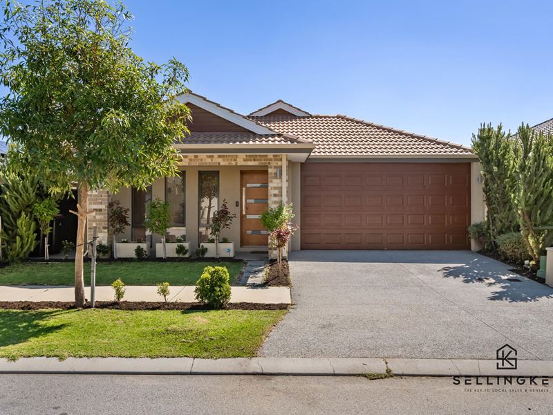 4 OLDENBURG WAY, Forrestdale