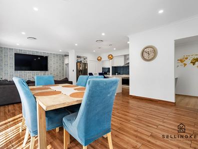 4 OLDENBURG WAY, Forrestdale WA 6112