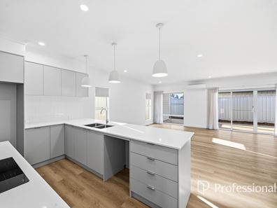 5 Lambert Loop, College Grove WA 6230