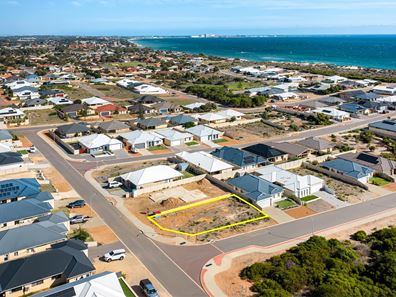11 Driftwood Road, Sunset Beach WA 6530
