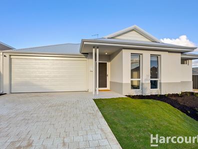 16 Sarasota Loop, Madora Bay WA 6210