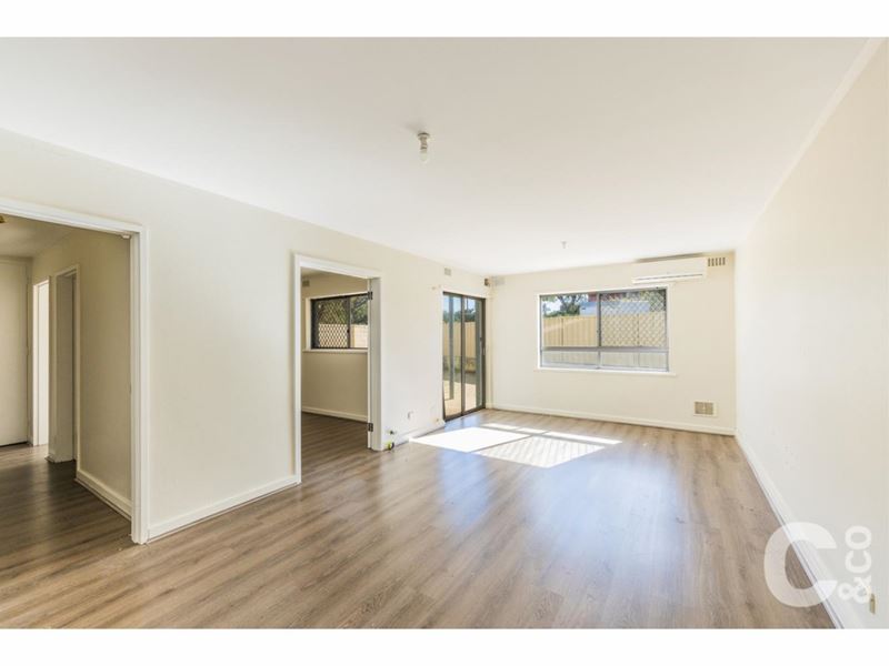 11/21 Disney Road, Parmelia WA 6167