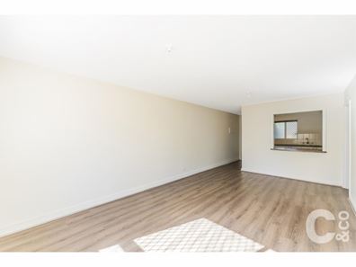 11/21 Disney Road, Parmelia WA 6167