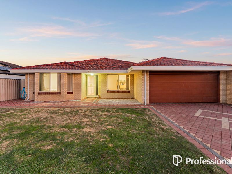 3 Yarrow Drive, Bennett Springs WA 6063
