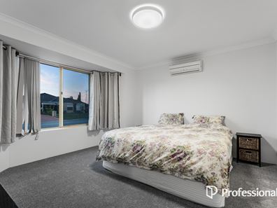 3 Yarrow Drive, Bennett Springs WA 6063