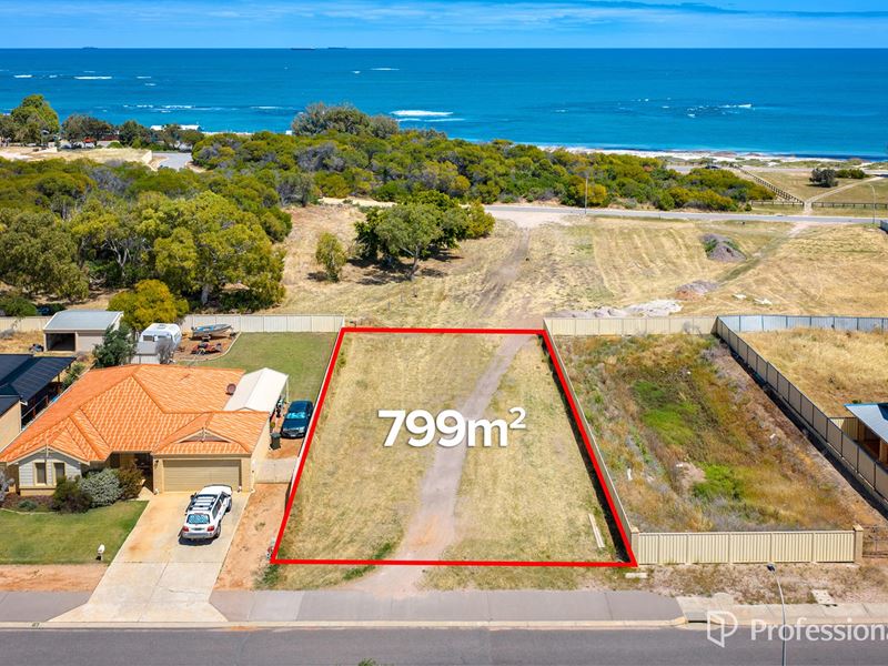 16 Stillwater Avenue, Drummond Cove