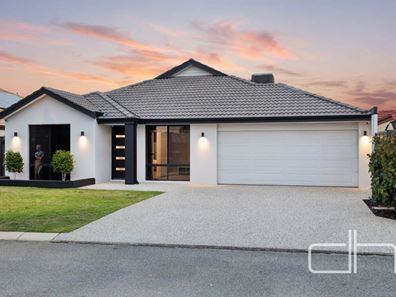 4 Varley Crest, Landsdale WA 6065